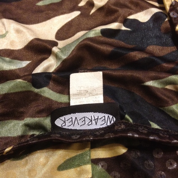 $7! Crop halter! Perfect Festival/Club/Street Look - Picture 3 of 6